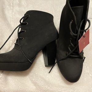 Black ankle boot